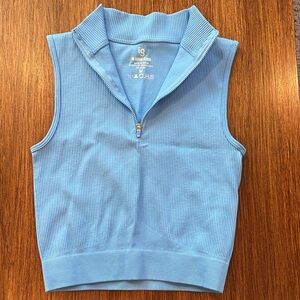 Light Blue Ribbed Sleeveless Zip-Up Crop Top